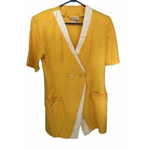 New Times Casuals Women's Jacket with pads and skirt 1990's NEEDS IRONING size S